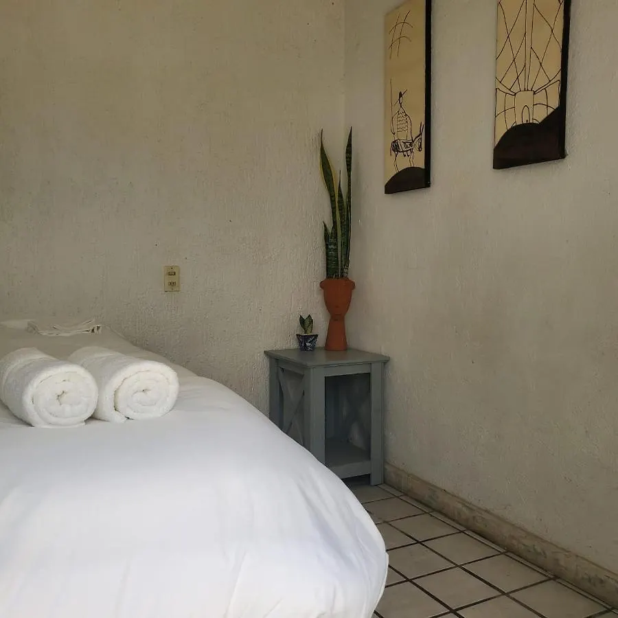Casa Las Fuentes, Zapopan Guadalajara 0*,  Messico